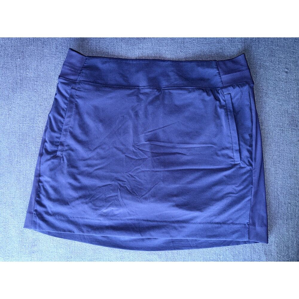Athleta Womens Size 14 Navy Blue 16 Inch Brooklyn Active Travel Golf Skort